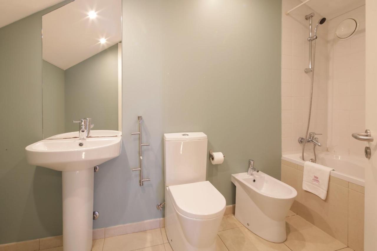 Apartment Chiado Premium Two Bedroom By Les Deux Mariettes
